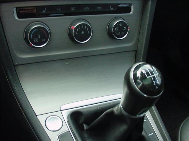 2017 Volkswagen Golf TSI photo 25