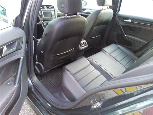 2017 Volkswagen Golf GTI Autobahn 6spd Manual:10523
