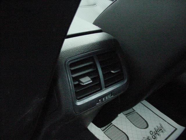 Photo of 2015 Volkswagen Golf SportWagen S Tsi 5spd MANUAL ONE OWNER in Waterloo, NY - 27,  2015 Volkswagen Golf SportWagen S Tsi 5spd MANUAL ONE OWNER:10376