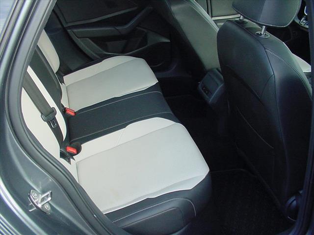 2020 Volkswagen Jetta R Line Manual EPA 40MPG Hwy:10410