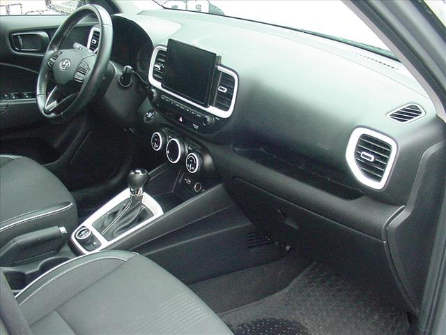 Photo of 2022 Hyundai VENUE Limited Corporate then Local in Waterloo, NY - 27,  2022 Hyundai VENUE Limited Corporate then Local:10387