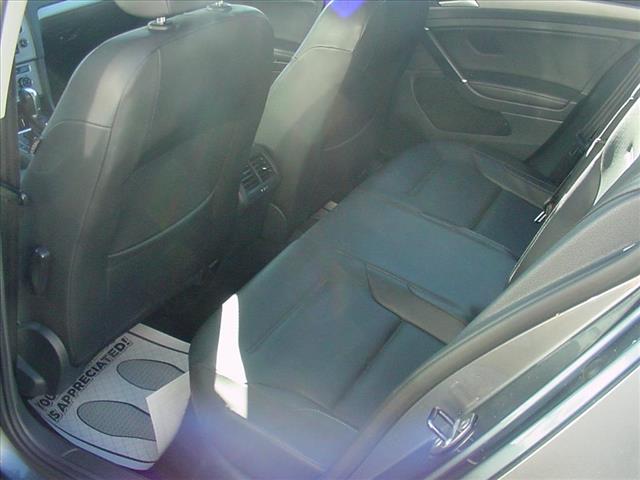 Photo of 2015 Volkswagen Golf SportWagen SportWagen SE Tsi in Waterloo, NY - 28,  2015 Volkswagen Golf SportWagen SportWagen SE Tsi:10384