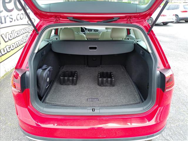 2017 Volkswagen Golf Alltrack Alltrack TSI SE 4 Motion:10459