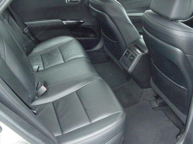 2016 Toyota Avalon XLE Two Owner Dealer Serviced:10412