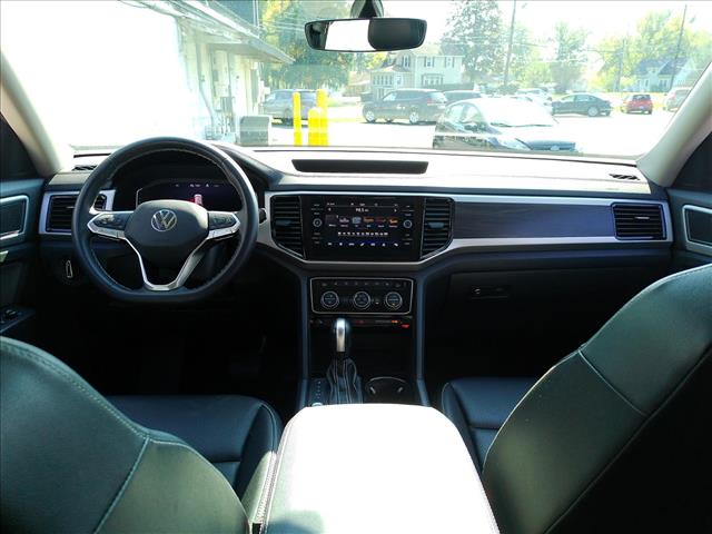 2023 Volkswagen Atlas SETech AWD 7 Seat:10568