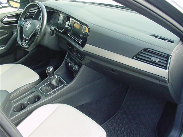 2020 Volkswagen Jetta R Line Manual EPA 40MPG Hwy:10410