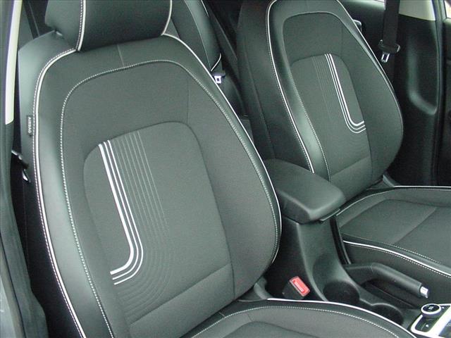 Photo of 2022 Hyundai VENUE Limited Corporate then Local in Waterloo, NY - 29,  2022 Hyundai VENUE Limited Corporate then Local:10387