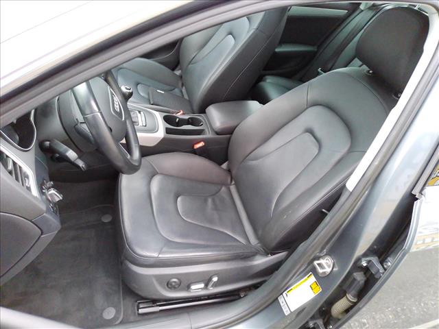 2015 Audi A4 6spd MANUAL Premium Plus RARE:10479