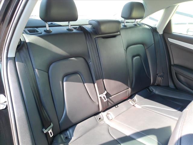 2016 Audi A4 6spd Premium 6spd MANUAL:10527