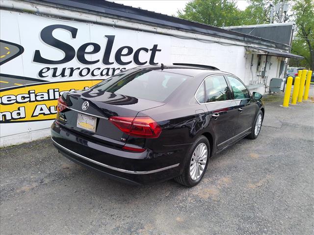 2017 Volkswagen Passat SE 1.8T Automatic EPA34MPG:10560