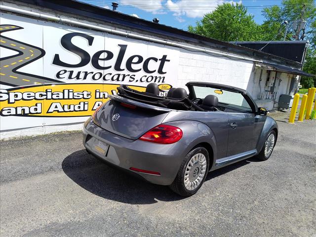 2015 Volkswagen Beetle Convertible Convertible 1.8 Turbo AT:10508