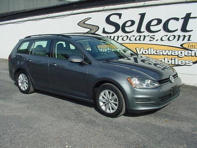 Photo of 2017 Volkswagen Golf SportWagen S 5spd Manual ONE OWNER in Waterloo, NY - 2,  2017 Volkswagen Golf SportWagen S 5spd Manual ONE OWNER:10394