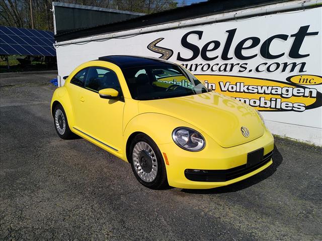 2014 Volkswagen Beetle 2.5L Automatic Sunroof:10473