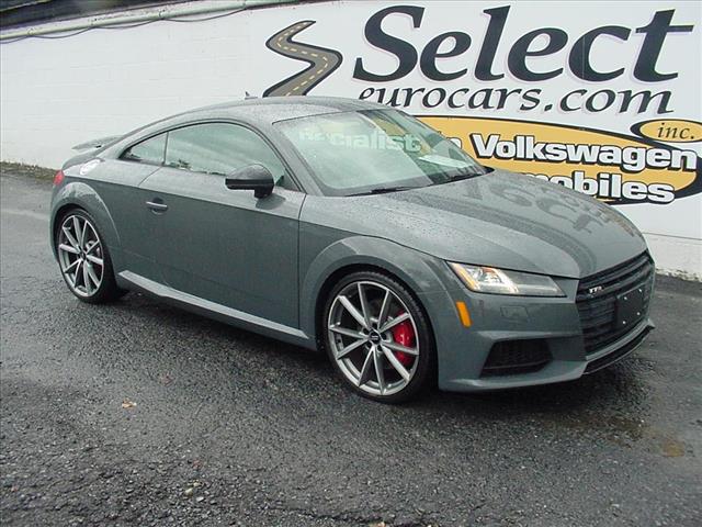 2017 Audi TTS Coupe photo 2