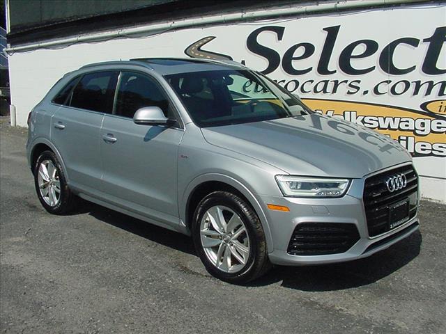 2018 Audi Q3 Premium Plus photo 2