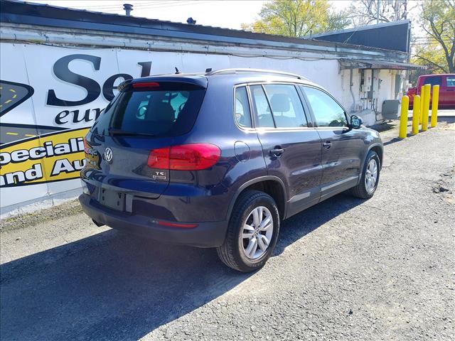 2016 Volkswagen Tiguan S AWD New VW Dealer Trade:10574