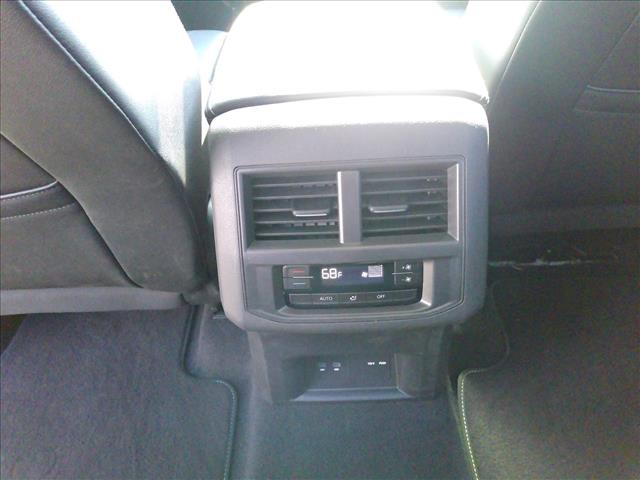2023 Volkswagen Atlas SETech AWD 7 Seat:10568