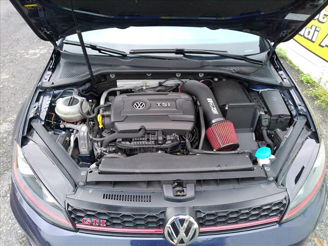 2017 Volkswagen Golf GTI:10558