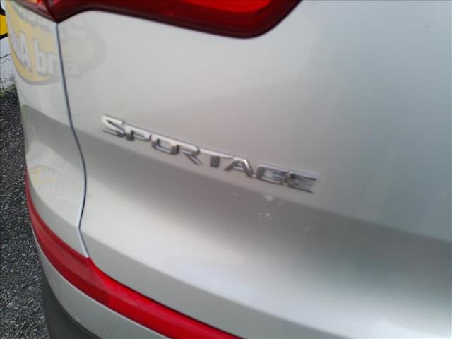 2016 Kia Sportage LX One Adult Owned 9 Years:10536