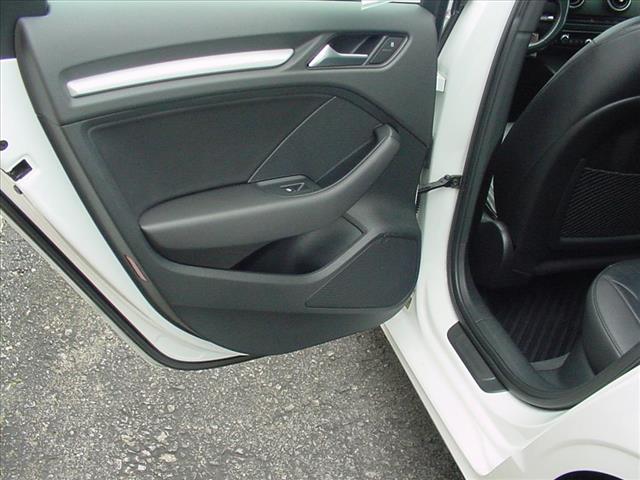 2015 Audi A3 Premium Plus photo 27