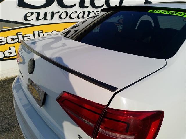 2015 Volkswagen Jetta SE w/ Nav AUTOMATIC:10516