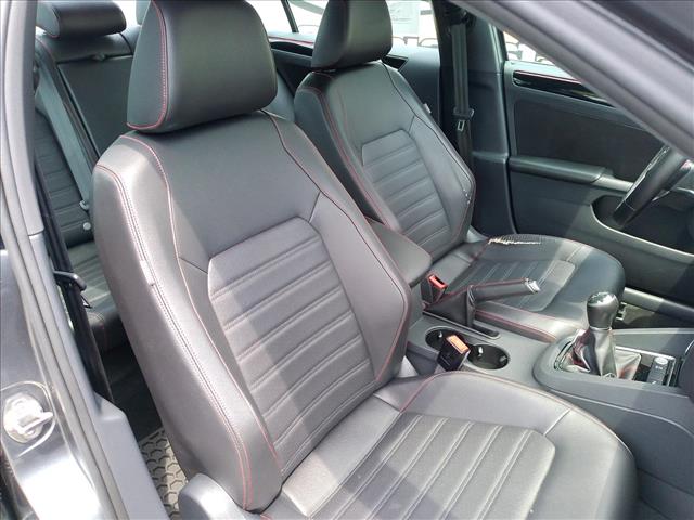 2017 Volkswagen Jetta GLI Manual:10504