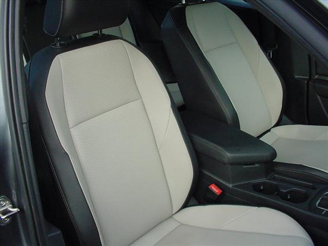 2020 Volkswagen Jetta R Line Manual EPA 40MPG Hwy:10410