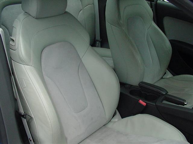 2012 Audi TT Quattro Premium Plus photo 25