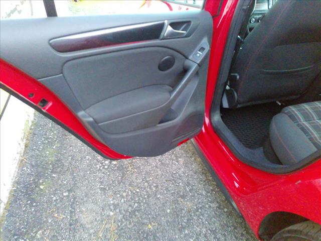 2012 Volkswagen GTI 2l 6spd MANUAL Select Trade:10563