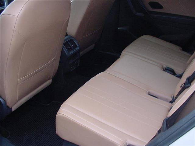 2022 Volkswagen Tiguan SE ONE OWNER All Wheel Drive:10388