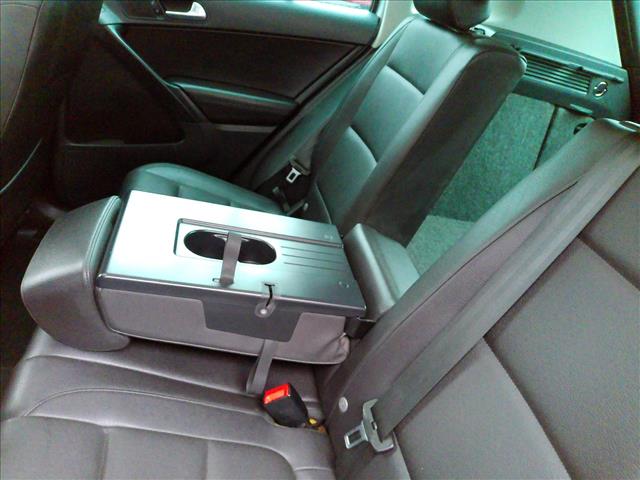 2017 Volkswagen Tiguan Wolfsburg:10510