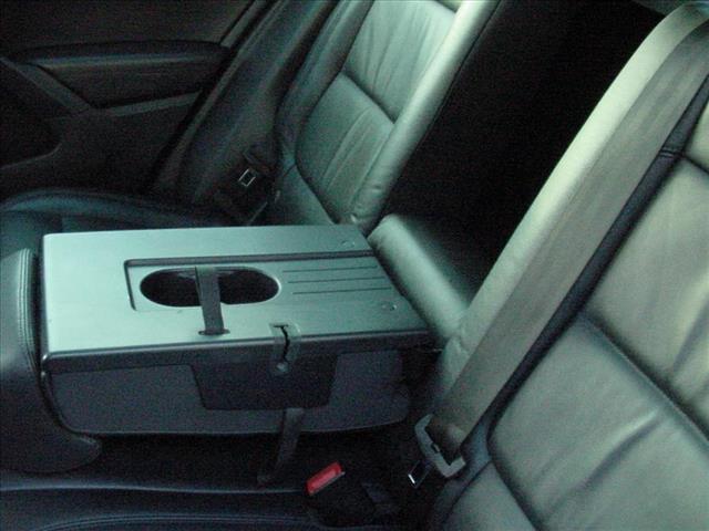 2017 Volkswagen Tiguan Sport AWD LOW 66k ONE OWNER Mi:10406