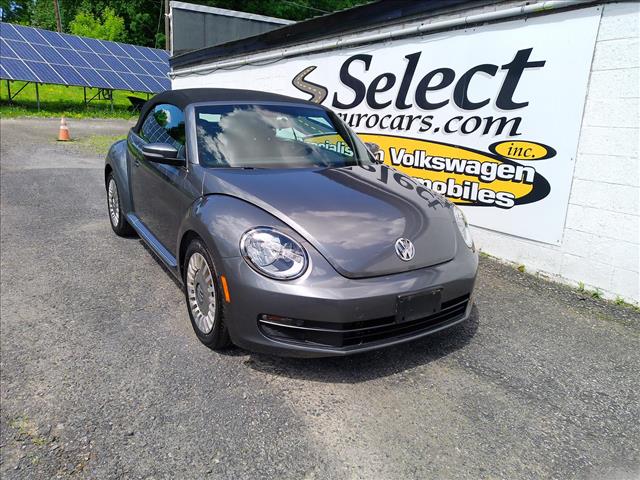 2015 Volkswagen Beetle Convertible Convertible 1.8 Turbo AT:10508