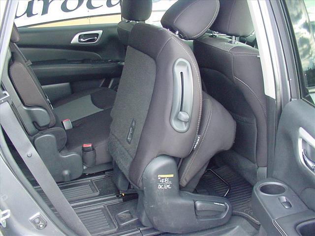 2019 Nissan Pathfinder S 4x4 SEATS SEVEN:10411