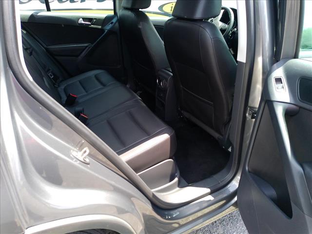 2016 Volkswagen Tiguan S4 Motion All Wheel Drive:10519