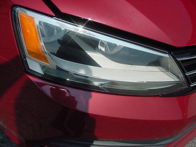 2016 Volkswagen Jetta SE photo 33