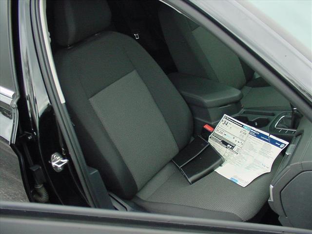 Photo of 2020 Volkswagen Jetta S 6spd Manual EPA 40MPG Highwa in Waterloo, NY - 37,  2020 Volkswagen Jetta S 6spd Manual EPA 40MPG Highwa:10391