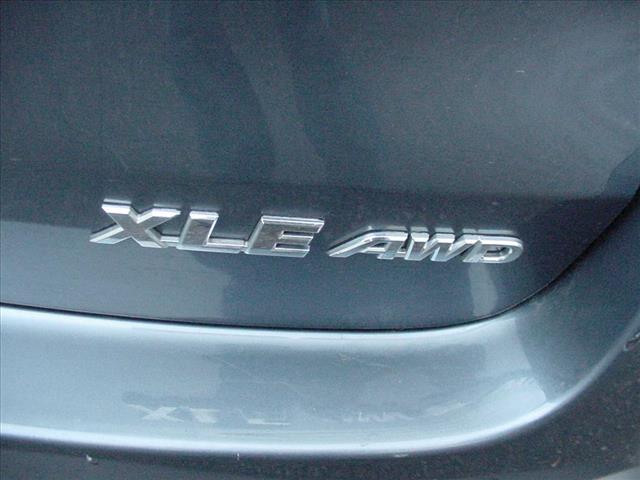 Photo of 2019 Toyota Highlander XLE All Wheel Drive in Waterloo, NY - 37,  2019 Toyota Highlander XLE All Wheel Drive:10395