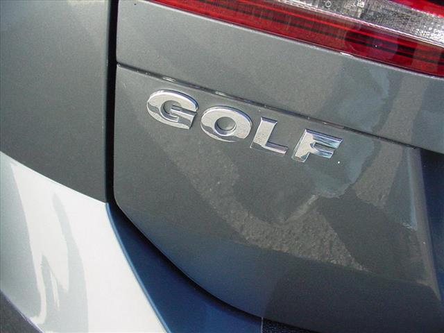 Photo of 2015 Volkswagen Golf SportWagen SportWagen SE Tsi in Waterloo, NY - 38,  2015 Volkswagen Golf SportWagen SportWagen SE Tsi:10384