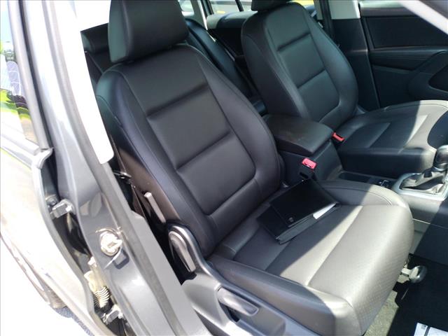2016 Volkswagen Tiguan S4 Motion All Wheel Drive:10519