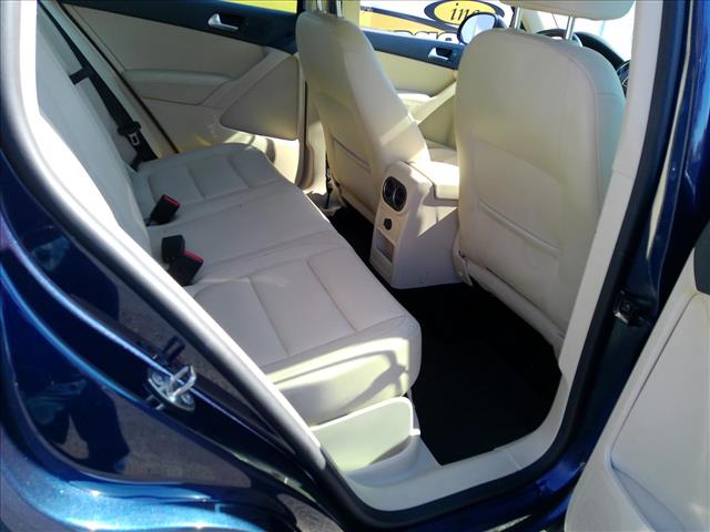 2016 Volkswagen Tiguan S AWD New VW Dealer Trade:10574