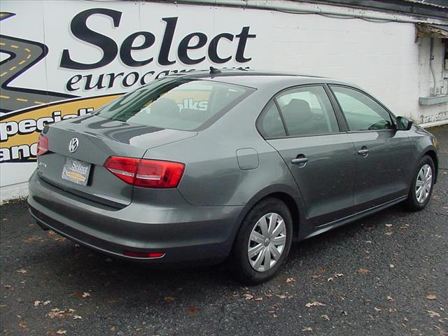 2015 Volkswagen Jetta S 5spd Manual FIVE SPEED:10417