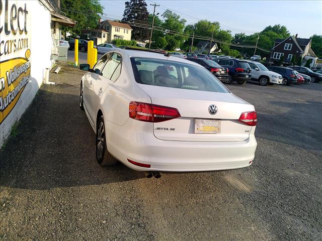 2017 Volkswagen Jetta SE 1.4T 5spd MANUAL EPA 40 MPG:10526
