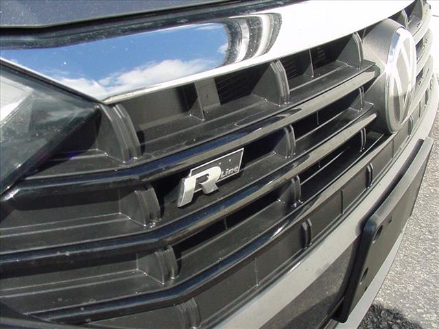 2020 Volkswagen Jetta R-Line photo 3