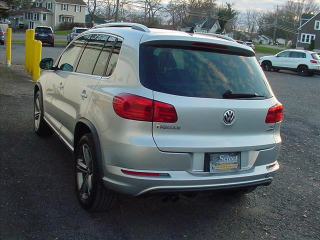 2017 Volkswagen Tiguan Sport AWD LOW 66k ONE OWNER Mi:10406