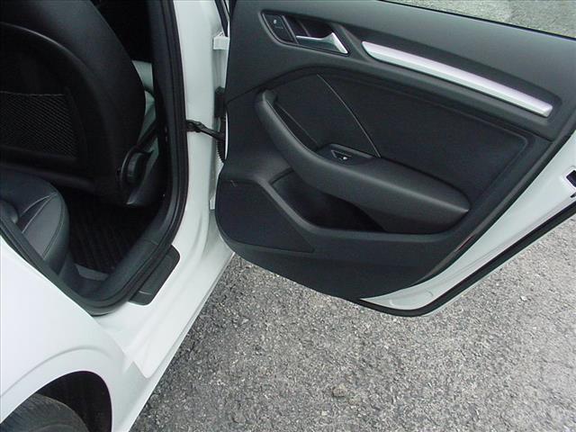 2015 Audi A3 Premium Plus photo 35