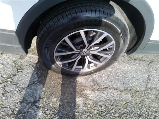 2020 Volkswagen Tiguan SE All Wheel Drive LOW Mileage:10477
