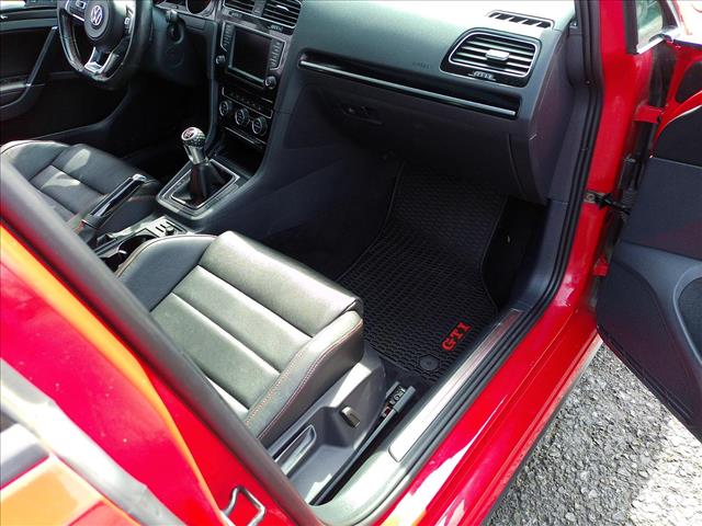 2016 Volkswagen Golf GTI Autobahn 6spd MANUAL:10465