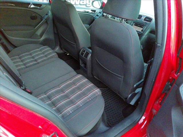 2012 Volkswagen GTI 2l 6spd MANUAL Select Trade:10563