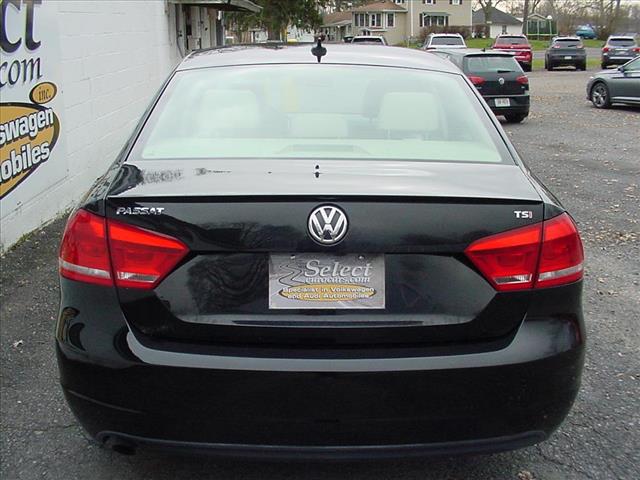 2015 Volkswagen Passat Limited 1.8 Turbo:10398